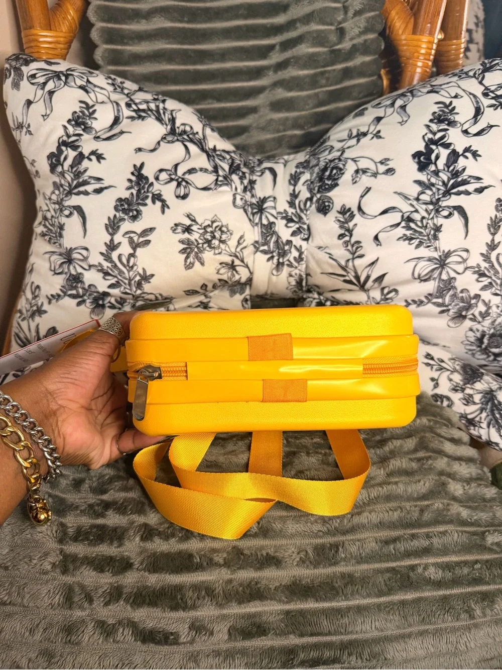 UUH Yellow Hard Shell Crossbody Box Bag Travel Purse 8”